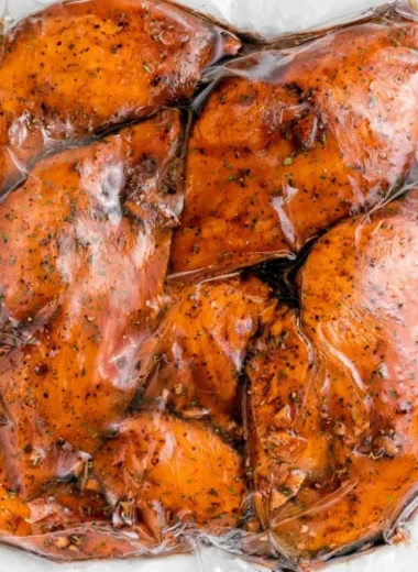 Balsamic chicken marinated in a tangy balsamic sauce and herbs