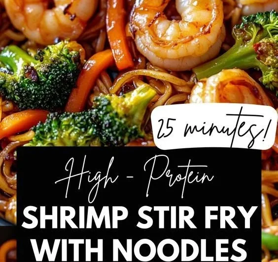 Delicious high-protein one-pan shrimp stir fry with colorful vegetables