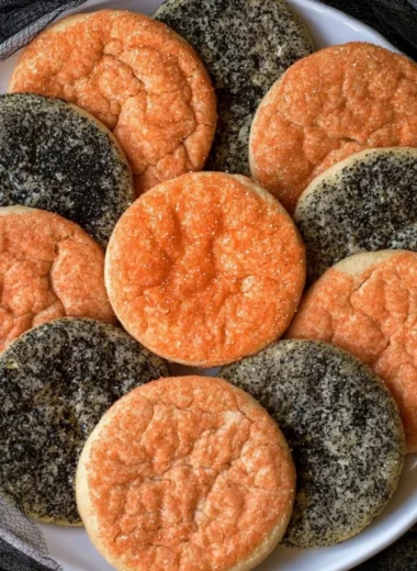 Decorative Halloween Sugar Cookies in spooky shapes and colors