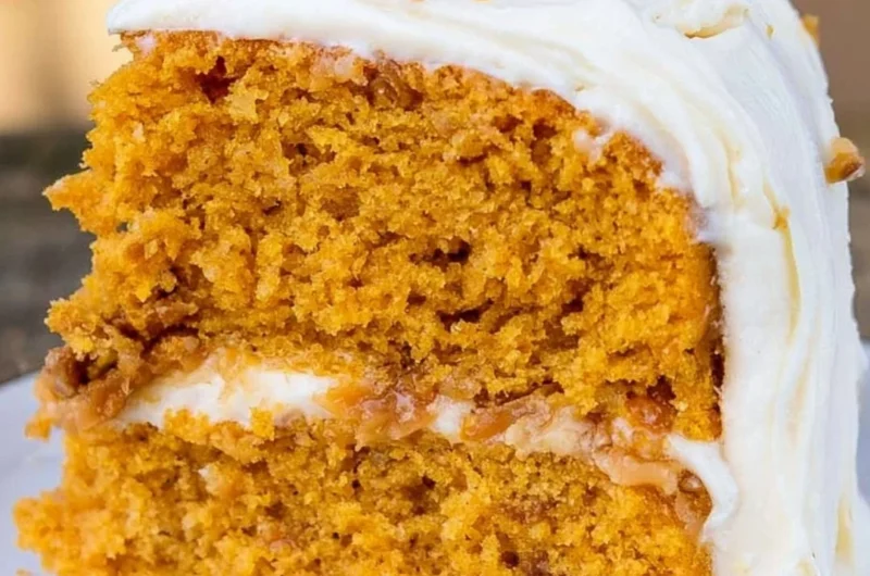 Delicious Pumpkin Toffee Crunch Cake with Cinnamon Cream Cheese Buttercream